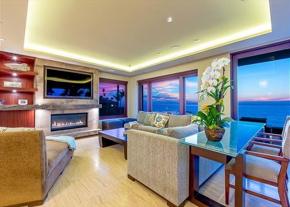 Palomar - Peters - Living Room- Ocean View